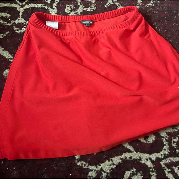 Red Skirt/shorts. Skort - Picture 2 of 6